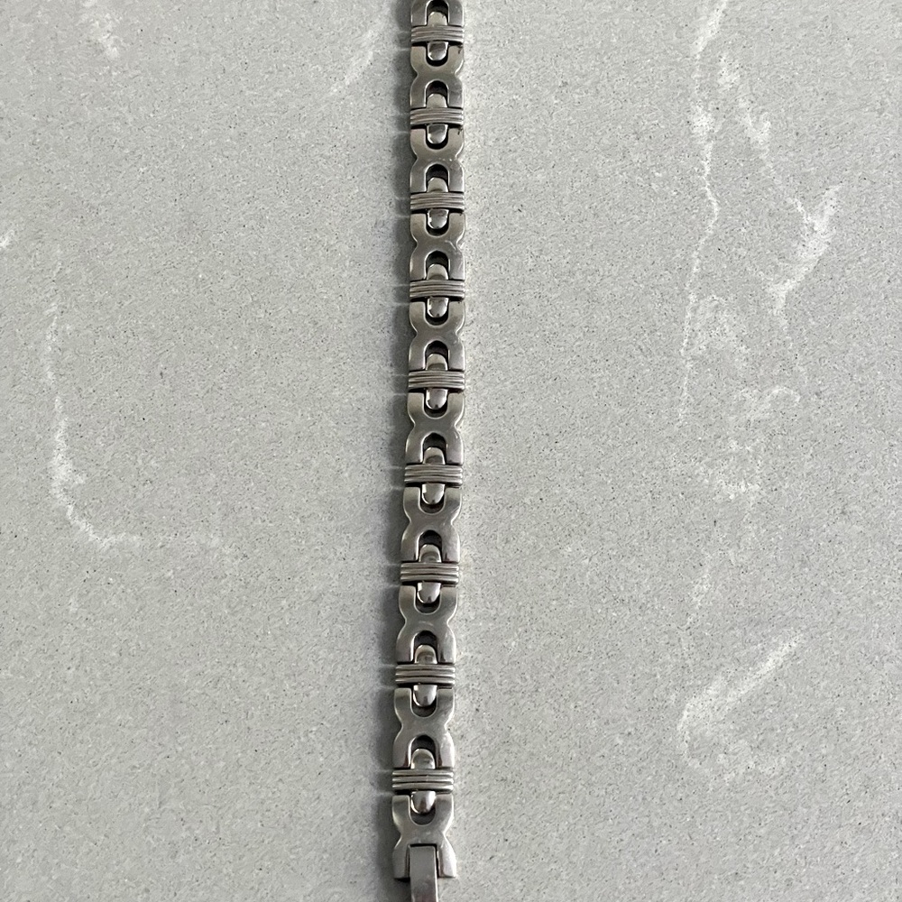Titanium Bracelet - Picture 2 of 3